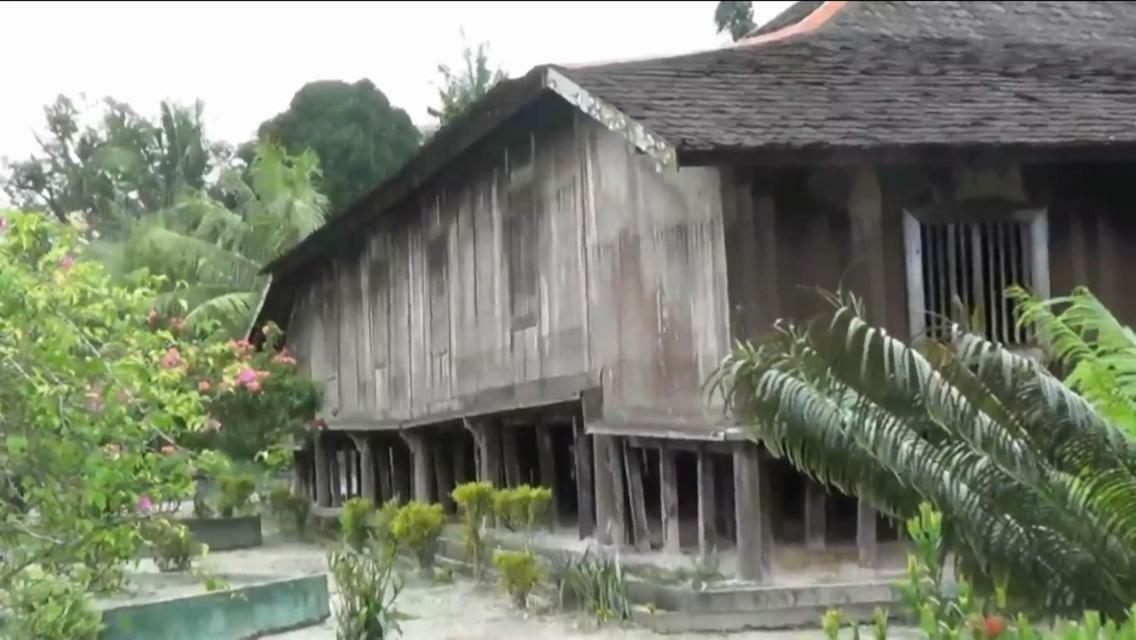 Orangutan Shaka Houseboat With Cabin Pangkalanbuun Exterior foto